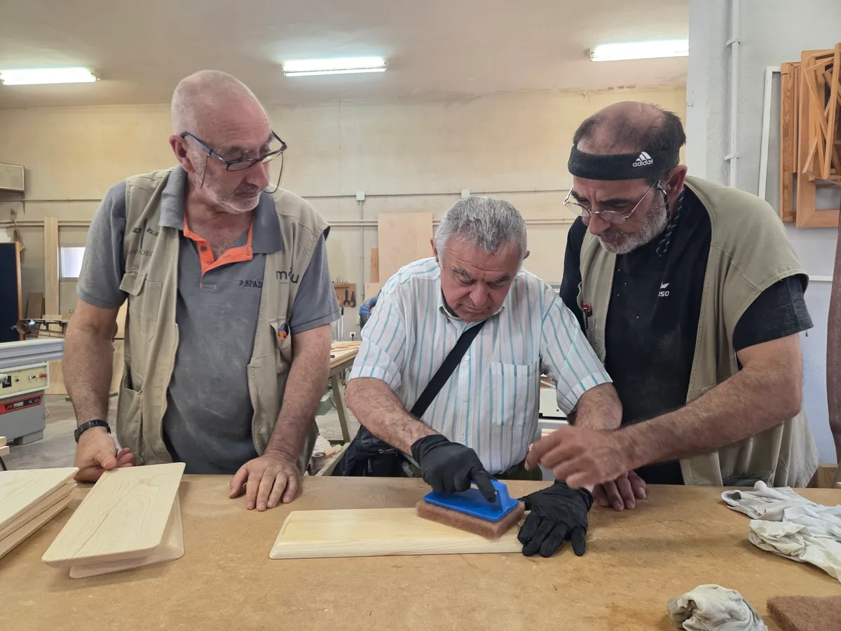 La figura del carpintero en los Centros Ocupacionales de carpintería