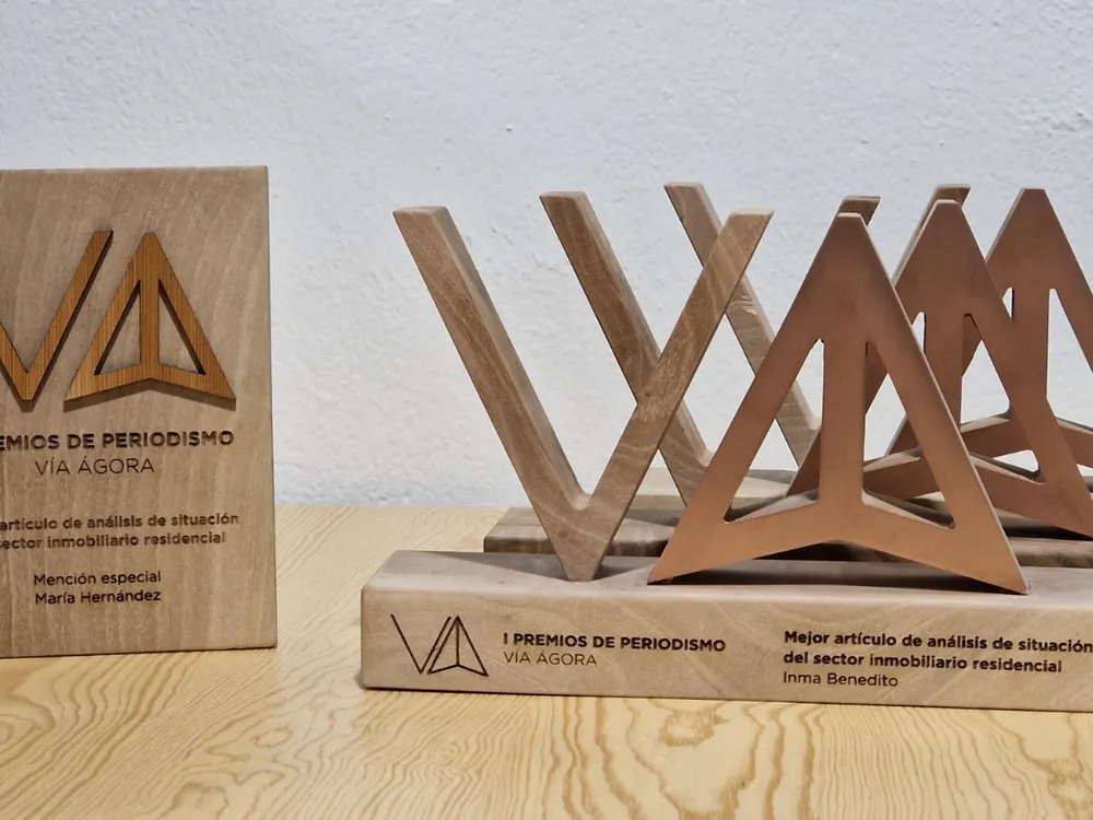 Premios de Periodismo Vía Ágora